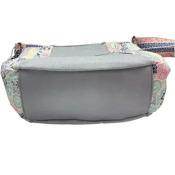 Sakroots Artist Circle Llama Foldover Crossbody Bag Gray Multi 106495 NEW - Picture 9 of 12